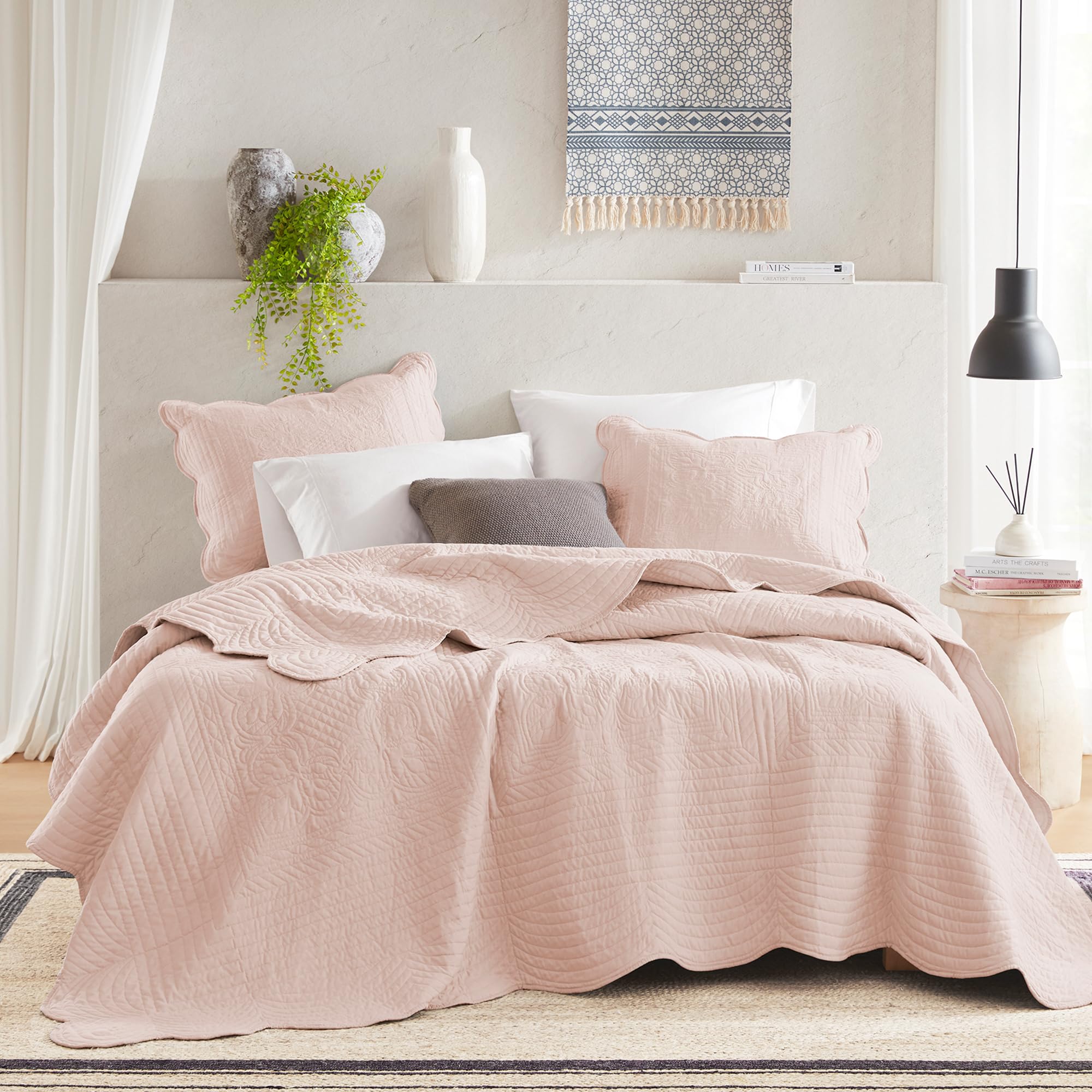 Amazon.com: Madison Park King Quilt Set Damask Coverlet Set for
